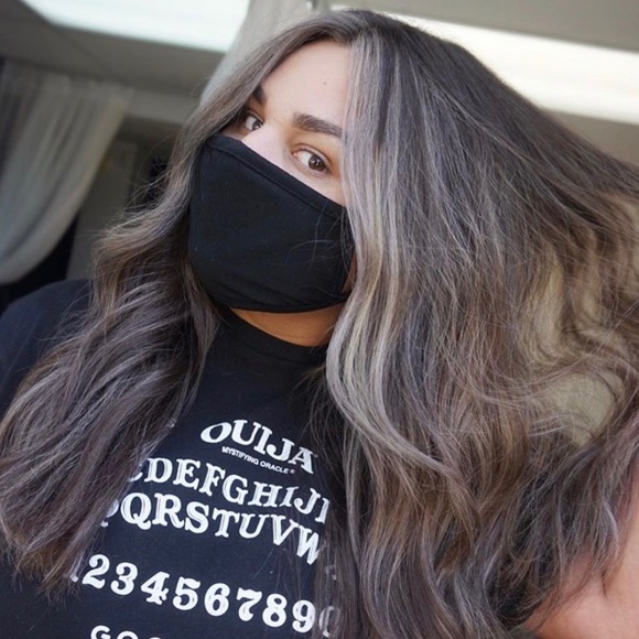 Meet your Posher, MonLei 5๐seller - Picture 1 of 6